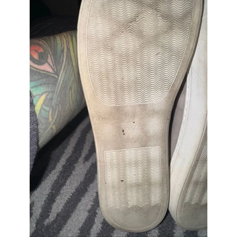Kate Spade lance ruffle sneakers size 9.5
